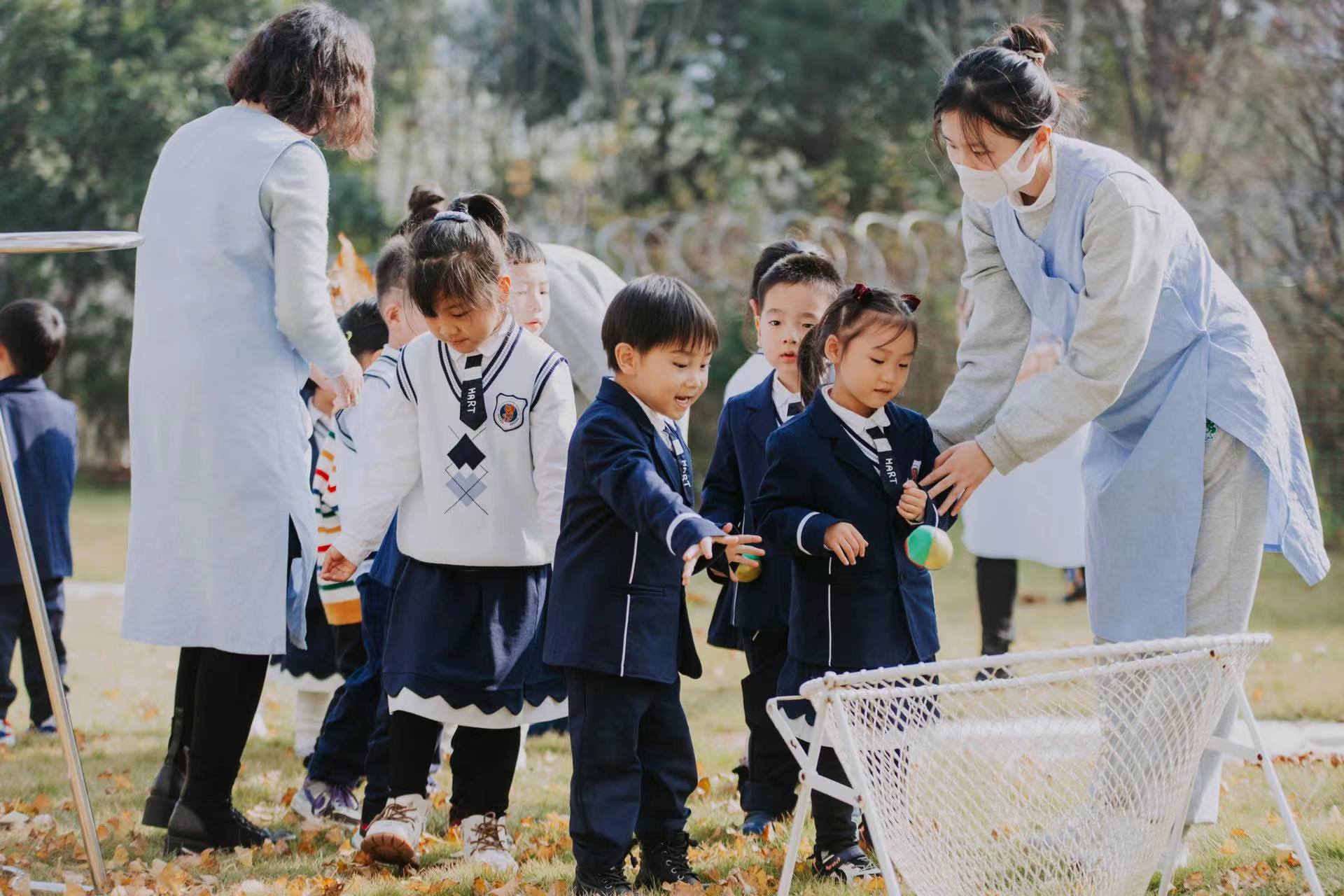 情有(yǒu)獨鍾蒙氏教育,強強聯合創辦(bàn)高品質(zhì)幼兒園!------山(shān)東日照赫德(dé)幼兒園聯盟喜報